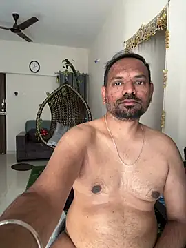 Snapshot of lovbombayduck11 chatting on March 5, 2026, 6:31 am lovbombayduck11 online show from March 5, 2026, 6:31 am