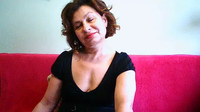 Snapshot of Mat_Elenore chatting on May 22, 2026, 5:58 am Mat Elenore online show from May 22, 2026, 5:58 am