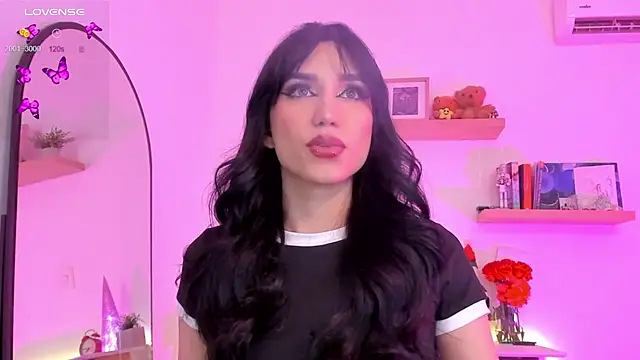 Snapshot of rose_saenz chatting on December 18, 2024, 10:13 pm rose saenz online show from December 18, 2024, 10:13 pm