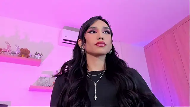 Snapshot of rose_saenz chatting on December 16, 2025, 8:58 pm rose saenz online show from December 16, 2025, 8:58 pm