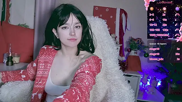 Snapshot of berrybaebaby chatting on December 26, 2024, 7:03 am berrybaebaby online show from December 26, 2024, 7:03 am