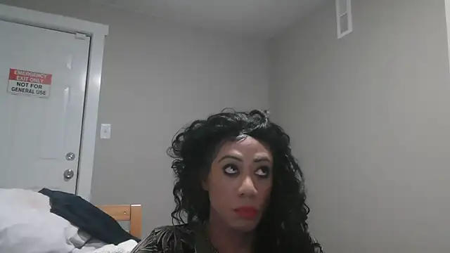 CaramelDipper online show from March 14, 2026, 12:43 pm