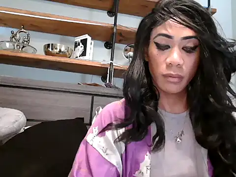 CaramelDipper online show from July 6, 2026, 4:42 am