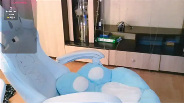 FemAlexa  online show from March 19, 2025, 7:17 pm