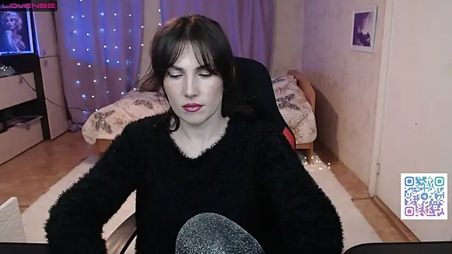 Snapshot of Daniela_Cooperr chatting on April 1, 2026, 5:54 pm Daniela Cooperr online show from April 1, 2026, 5:54 pm