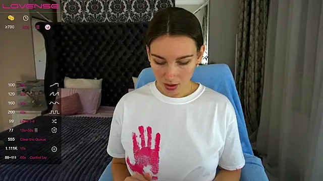 Snapshot of JasminJames chatting on December 6, 2024, 2:06 pm JasminJames online show from December 6, 2024, 2:06 pm