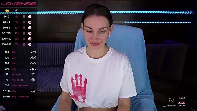 Snapshot of JasminJames chatting on December 6, 2024, 5:22 pm JasminJames online show from December 6, 2024, 5:22 pm