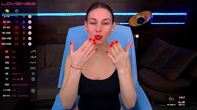 Snapshot of JasminJames chatting on March 19, 2025, 1:29 pm JasminJames online show from March 19, 2025, 1:29 pm