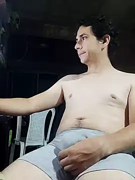 Snapshot of Rejy1992 chatting on January 20, 2025, 4:21 am Rejy1992 online show from January 20, 2025, 4:21 am