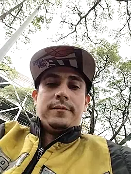 Snapshot of Rejy1992 chatting on September 20, 2025, 7:15 pm Rejy1992 online show from September 20, 2025, 7:15 pm