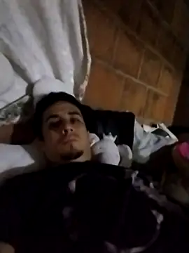 Snapshot of Rejy1992 chatting on November 4, 2025, 3:05 am Rejy1992 online show from November 4, 2025, 3:05 am