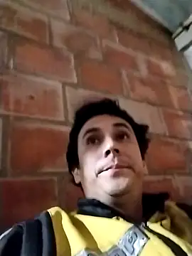 Snapshot of Rejy1992 chatting on November 25, 2025, 1:49 am Rejy1992 online show from November 25, 2025, 1:49 am