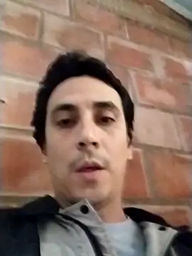 Snapshot of Rejy1992 chatting on December 3, 2025, 1:46 am Rejy1992 online show from December 3, 2025, 1:46 am