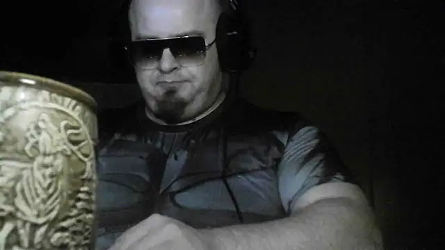 Snapshot of perversalus chatting on February 1, 2025, 10:34 pm perversalus online show from February 1, 2025, 10:34 pm