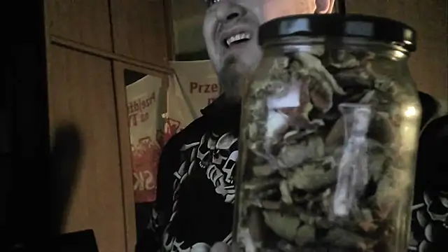 Snapshot of perversalus chatting on February 9, 2025, 10:43 pm perversalus online show from February 9, 2025, 10:43 pm