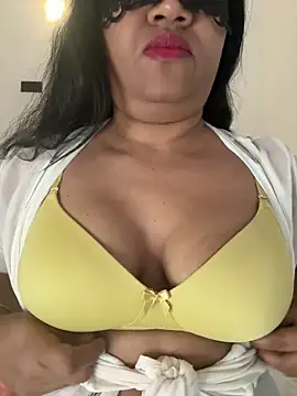 Snapshot of Shasha_X chatting on March 5, 2025, 3:40 am Shasha X online show from March 5, 2025, 3:40 am