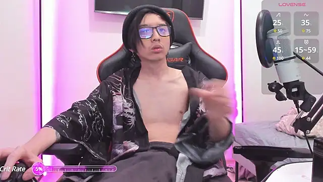 wexlee7 online show from March 9, 2025, 1:46 am