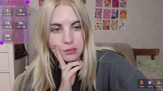 Snapshot of pawpaws chatting on January 12, 2025, 6:59 pm pawpaws online show from January 12, 2025, 6:59 pm