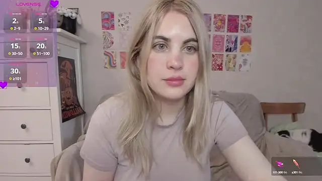 Snapshot of pawpaws chatting on January 15, 2025, 9:24 am pawpaws online show from January 15, 2025, 9:24 am