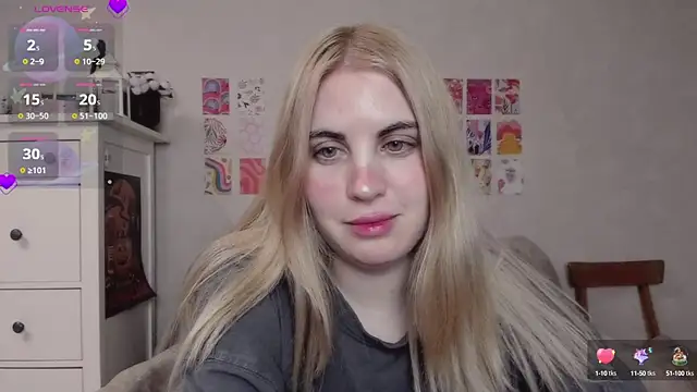 Snapshot of pawpaws chatting on February 16, 2025, 7:27 pm pawpaws online show from February 16, 2025, 7:27 pm