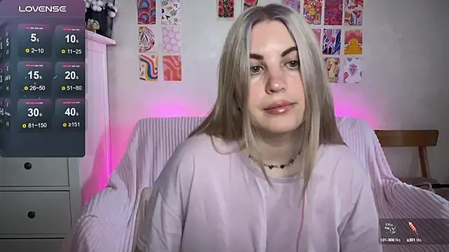 Snapshot of pawpaws chatting on October 7, 2025, 7:16 am pawpaws online show from October 7, 2025, 7:16 am