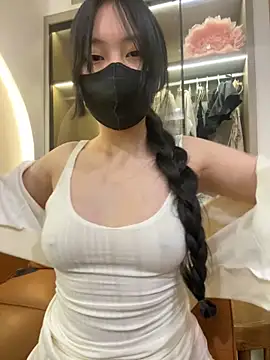 Snapshot of MEOW_MEO chatting on November 18, 2025, 4:11 pm MEOW MEO online show from November 18, 2025, 4:11 pm