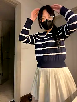 Snapshot of MEOW_MEO chatting on November 21, 2025, 4:38 pm MEOW MEO online show from November 21, 2025, 4:38 pm