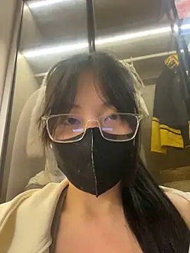 Snapshot of MEOW_MEO chatting on November 22, 2025, 2:49 pm MEOW MEO online show from November 22, 2025, 2:49 pm