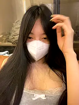 Snapshot of MEOW_MEO chatting on December 14, 2025, 4:45 pm MEOW MEO online show from December 14, 2025, 4:45 pm