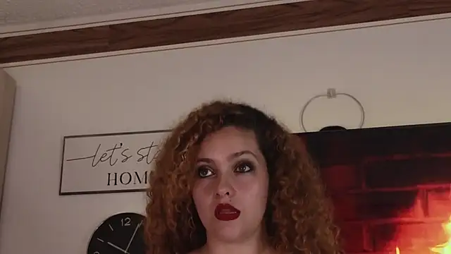 Snapshot of ginebra__nova chatting on December 4, 2024, 3:04 am ginebra nova online show from December 4, 2024, 3:04 am