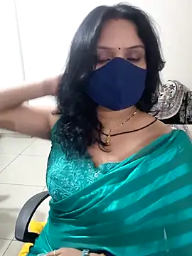 Snapshot of khushikhushi chatting on June 18, 2026, 5:28 pm khushikhushi online show from June 18, 2026, 5:28 pm
