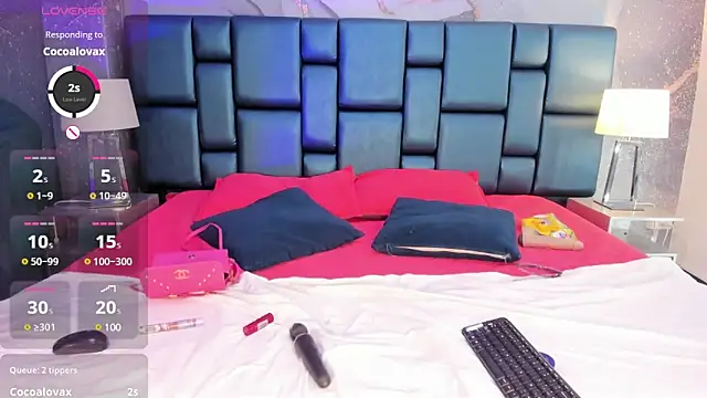 Snapshot of Nahomi_Wild chatting on January 11, 2025, 1:48 am Nahomi Wild online show from January 11, 2025, 1:48 am