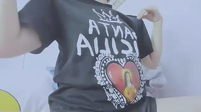 Snapshot of Linh_diudang chatting on January 21, 2025, 3:15 am Linh diudang online show from January 21, 2025, 3:15 am