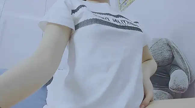 Snapshot of Linh_diudang chatting on February 4, 2025, 3:11 am Linh diudang online show from February 4, 2025, 3:11 am