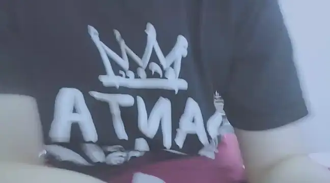 Snapshot of Linh_diudang chatting on February 10, 2025, 2:59 pm Linh diudang online show from February 10, 2025, 2:59 pm