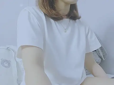 Snapshot of Linh_diudang chatting on September 18, 2025, 2:02 am Linh diudang online show from September 18, 2025, 2:02 am