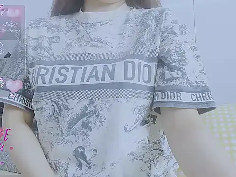 Snapshot of Linh_diudang chatting on October 14, 2025, 2:45 am Linh diudang online show from October 14, 2025, 2:45 am