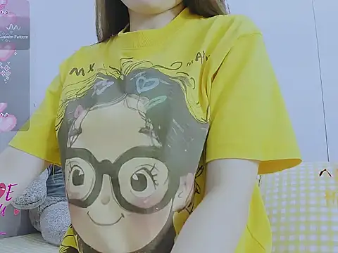 Snapshot of Linh_diudang chatting on November 5, 2025, 2:33 am Linh diudang online show from November 5, 2025, 2:33 am