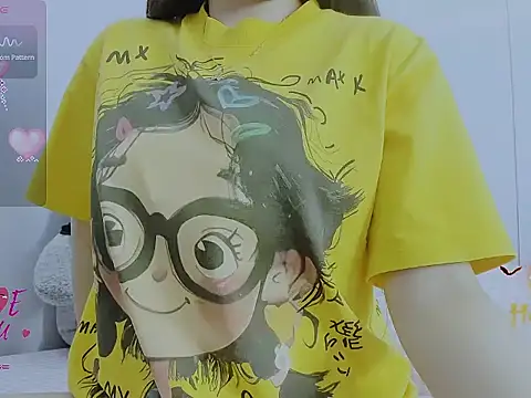 Snapshot of Linh_diudang chatting on November 16, 2025, 3:23 am Linh diudang online show from November 16, 2025, 3:23 am