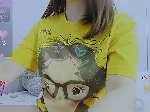 Snapshot of Linh_diudang chatting on November 21, 2025, 2:32 am Linh diudang online show from November 21, 2025, 2:32 am