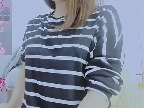 Snapshot of Linh_diudang chatting on November 27, 2025, 3:19 am Linh diudang online show from November 27, 2025, 3:19 am