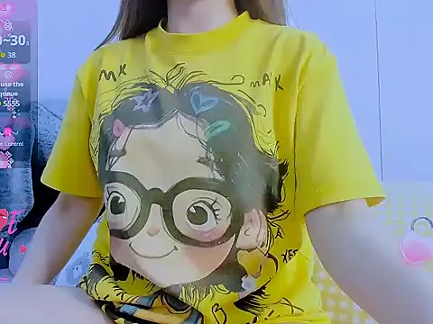 Snapshot of Linh_diudang chatting on June 9, 2026, 2:12 am Linh diudang online show from June 9, 2026, 2:12 am