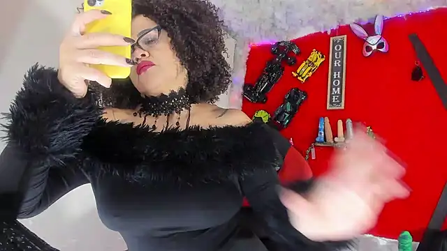 jena derboo online show from April 23, 2026, 10:47 am