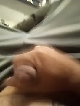 Snapshot of dredre1069 chatting on December 4, 2024, 3:37 am dredre1069 online show from December 4, 2024, 3:37 am