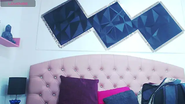 andrea safeira doll online show from March 3, 2025, 3:30 am