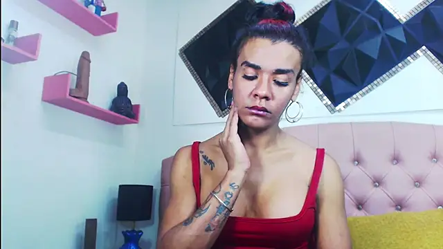 andrea safeira doll online show from September 30, 2025, 8:03 pm