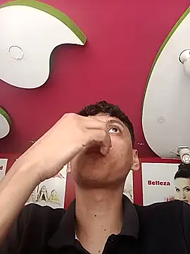 Snapshot of vixxx69_ chatting on October 31, 2025, 9:05 pm vixxx69 online show from October 31, 2025, 9:05 pm