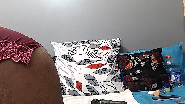 Bootycurvy2 online show from July 8, 2026, 7:29 pm