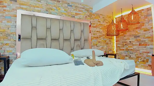 karla dunn online show from March 15, 2025, 11:28 pm