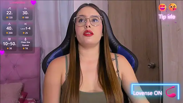 ParisShayk online show from June 19, 2026, 6:01 pm